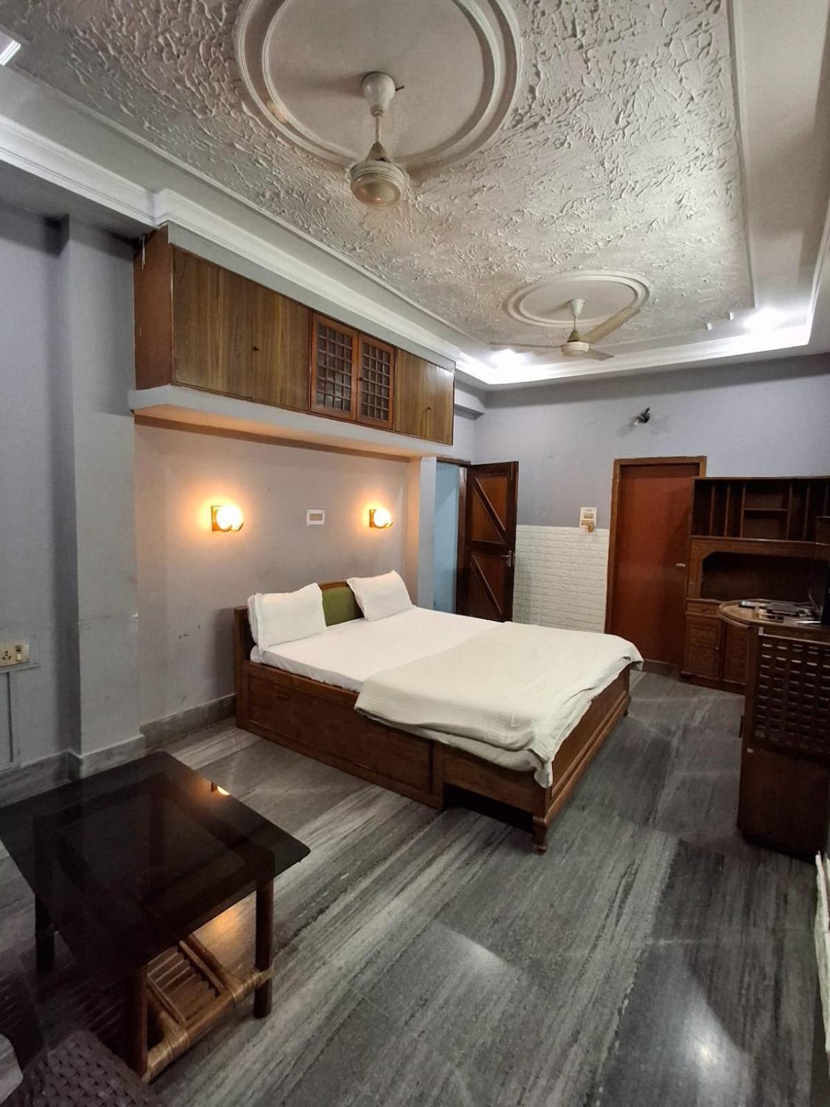 Exotic Villa Homestay Ґувахаті Екстер'єр фото
