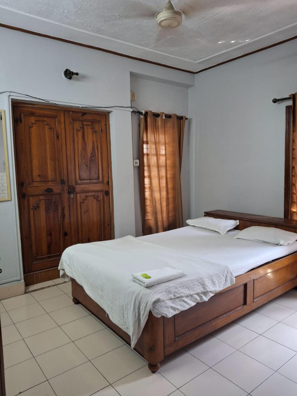 Exotic Villa Homestay Ґувахаті Екстер'єр фото