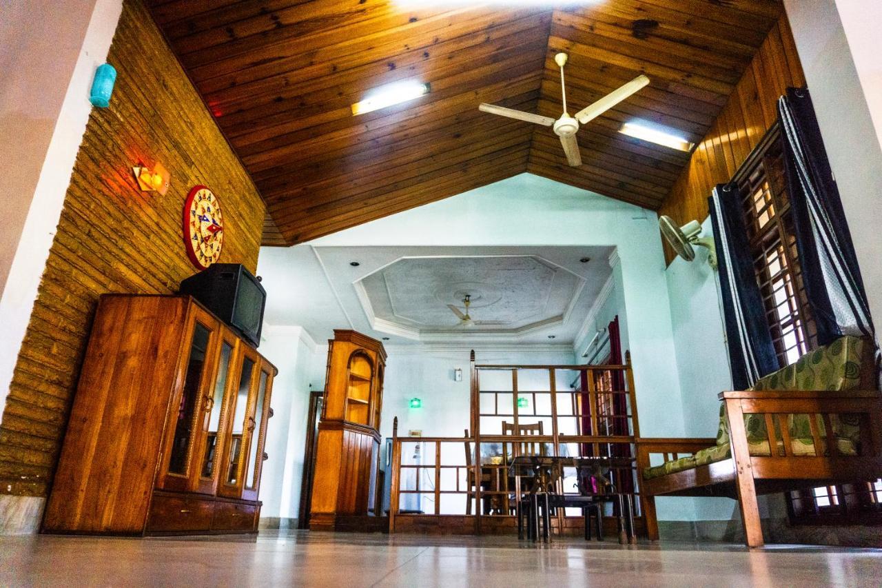 Exotic Villa Homestay Ґувахаті Екстер'єр фото
